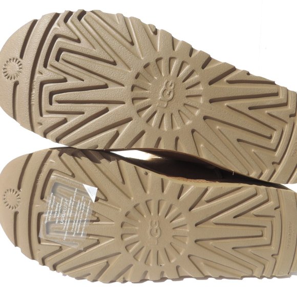 UGG Australia NEW Boots Classic Ugg Gem Mini Women's 10 CHE Chestnut NIB - Picture 13 of 14